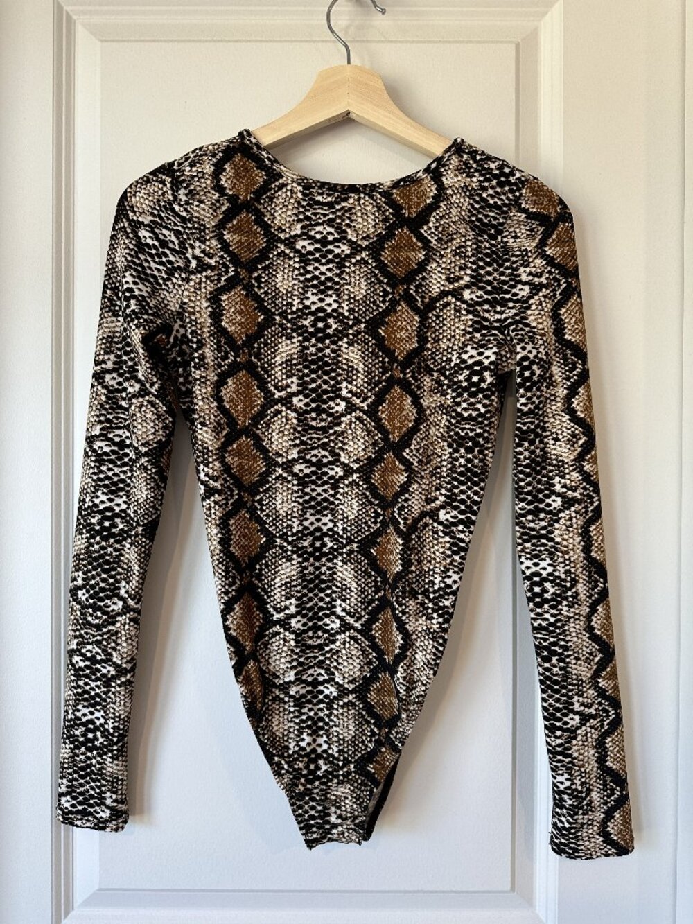Aqua Snakeskin Long-Sleeve Bodysuit Size XS